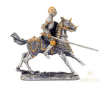 ARMADURA PEWTER CABALLERO MEDIEVAL CON LANZA Y ESCUDO 9.6 CMS