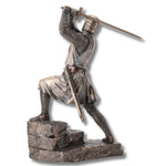 ESTATUA CRUZADO CON ESPADA HT 31 CMS