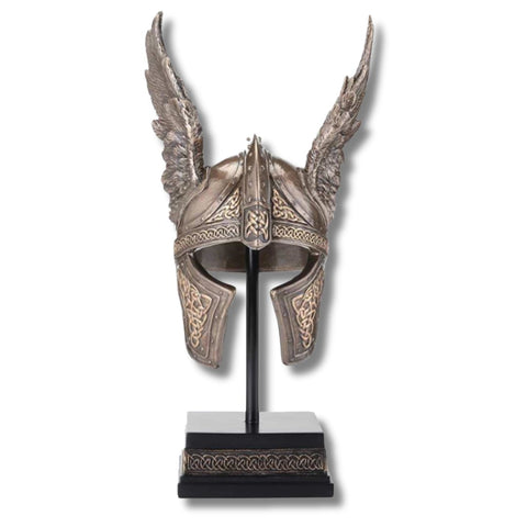 Estatua de resina mitología nórdica. Guerrero invencible, con su casco dorado alado
