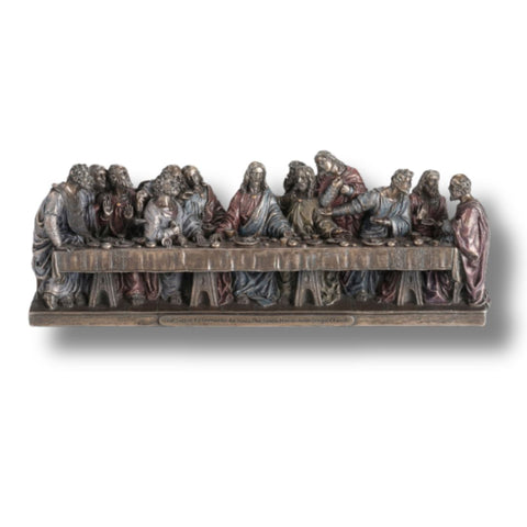 sta obra maestra clásica de Leonardo da Vinci, creada por el maestro toscano entre 1495 y 1498, es la representación más famosa de la Última Cena entre Jesucristo y sus doce apóstoles